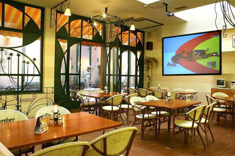 Hotel City Swing Budapest Restaurant photo